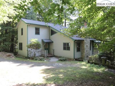 212 Branch Lane, West Jefferson, NC, 28694