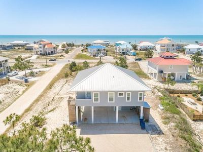 780 E Pine Ave, Saint George Island, FL, 32328