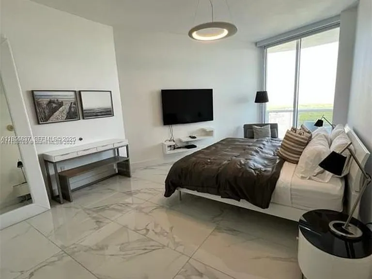15811 Collins Ave #2805 — Photo 19