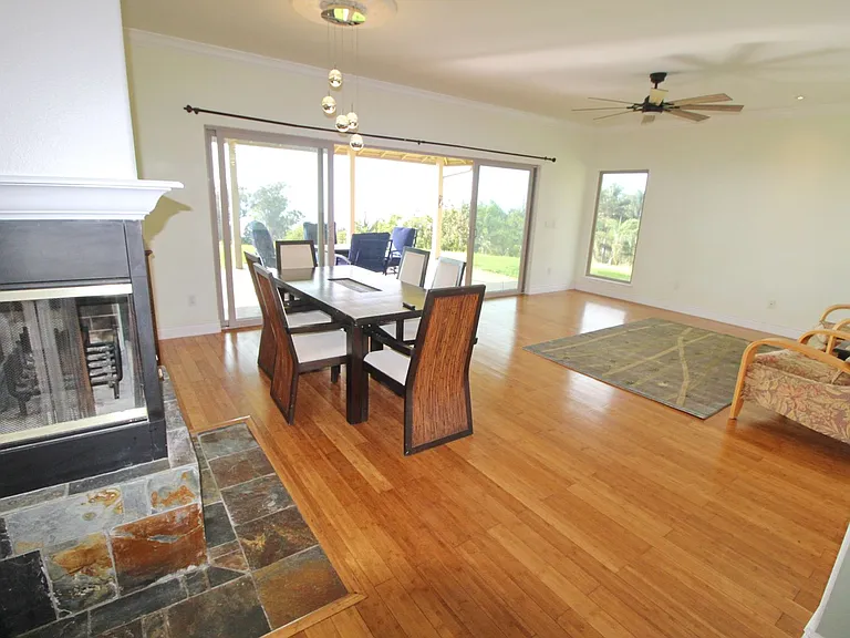 110 Cooke Rd — Photo 17