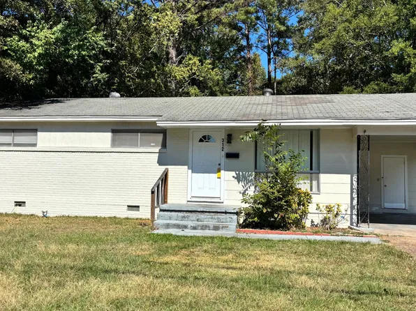 312 Cedars Of Lebanon Rd, Jackson, MS 39206