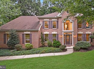 637 Zurich Dr, Hummelstown, PA 17036
