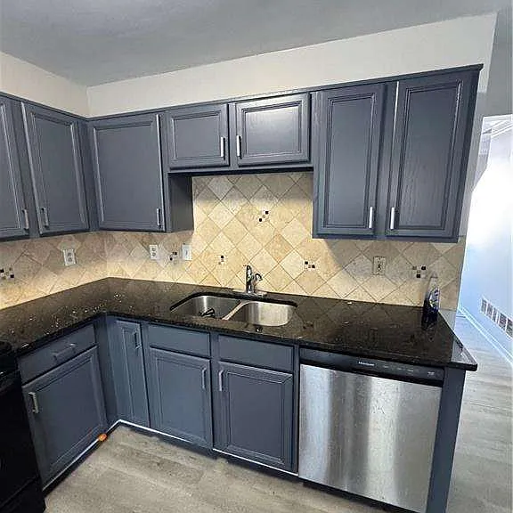 2441 Northmill Ln — Photo 11