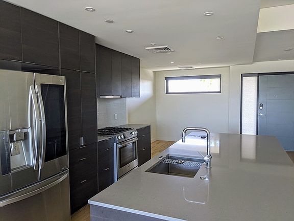 5th image of 2300 E Campbell Ave #412