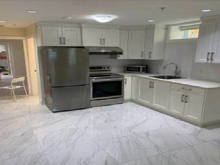3433 Turner St #5 — Photo 7
