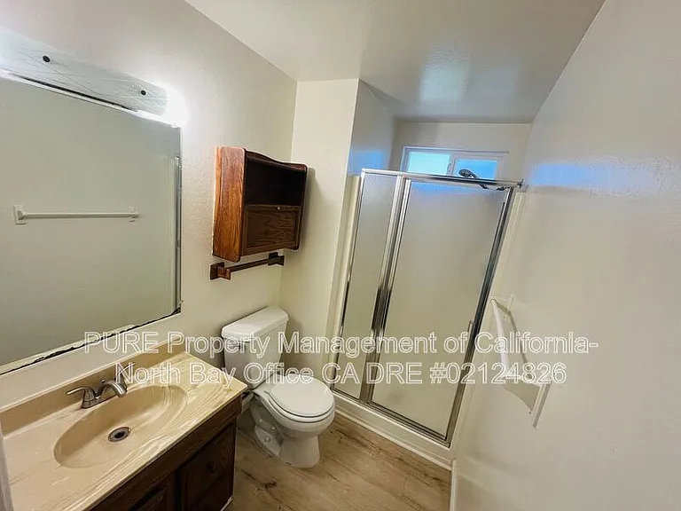 296 Gardens Ave — Photo 5