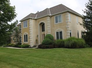 1510 Oxbow Dr, Blacklick, OH 43004