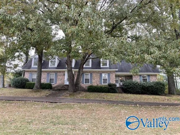 636 Haynes Rd NE, Arab, AL 35016