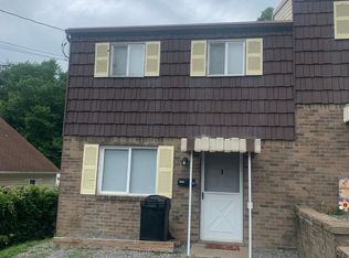 1213 8th Ave #1, Natrona Heights, PA