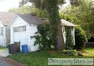 4th image of 125 Northampton St