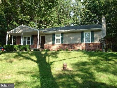 3204 Buffalo Rd, New Windsor, MD 21776