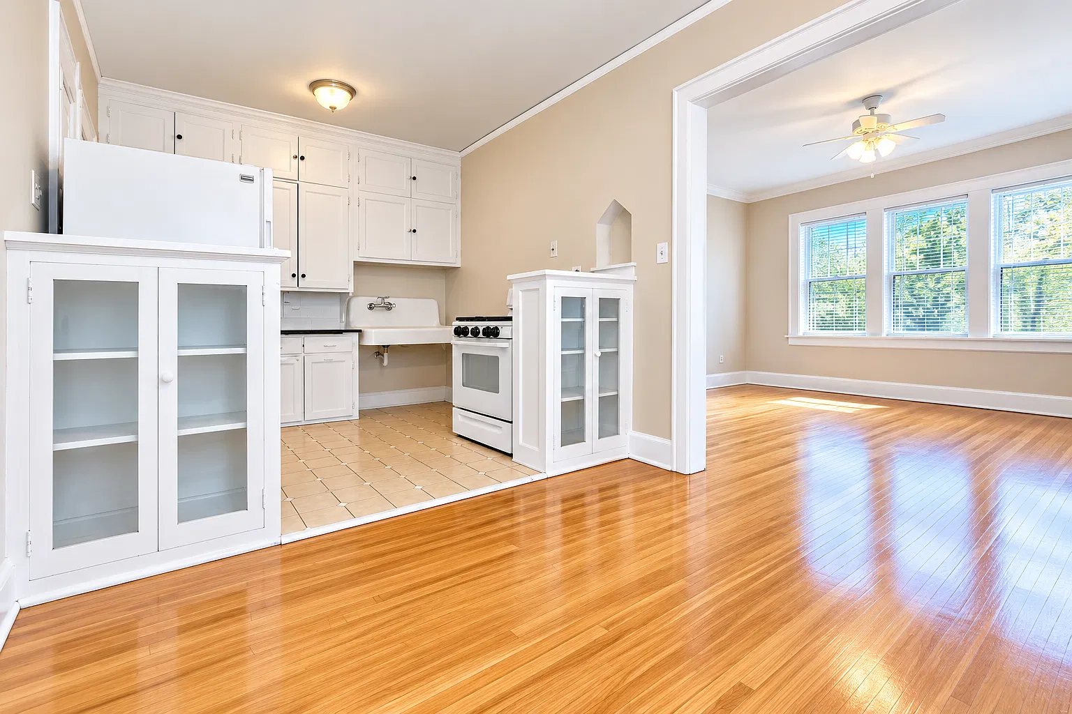 1 bed, $1,199 — Photo 3
