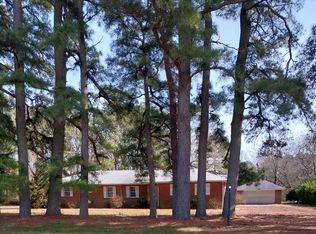 7667 Seaside Rd, Nassawadox, VA 23413