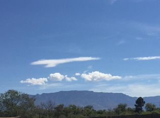99 Green Valley Rd NW, Los Ranchos De Albuquerque, NM 87107