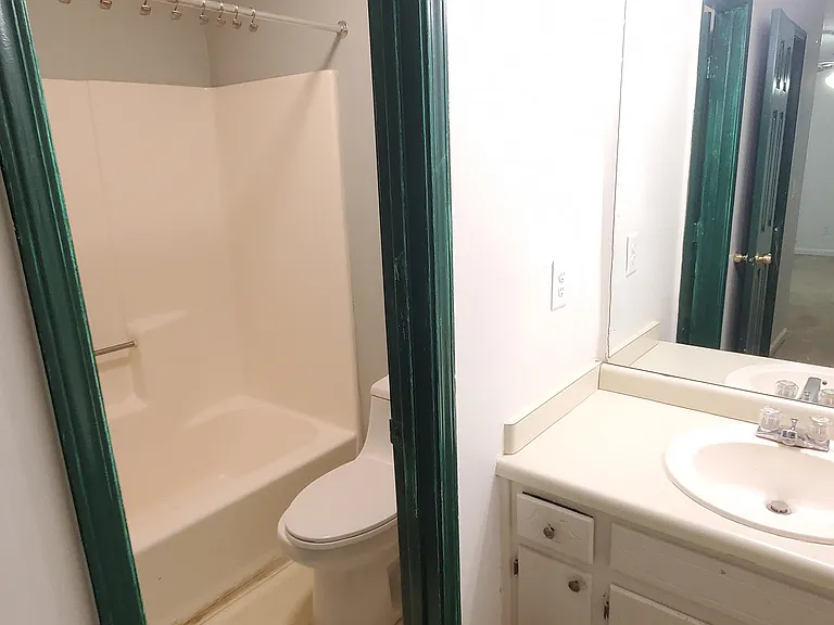 27 Simonton Ct — Photo 7