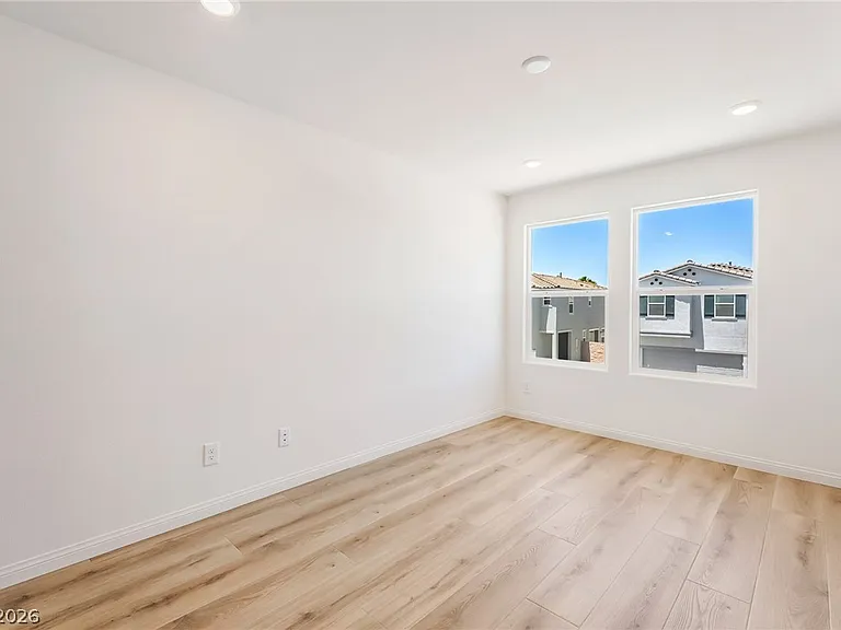9243 Broome Ct — Photo 29