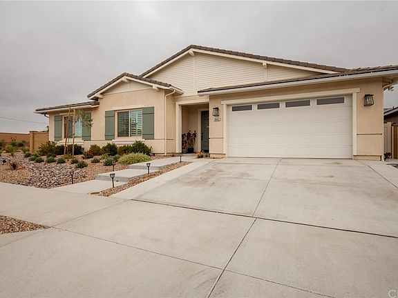 4th image of 24462 Whispering Pines Cir