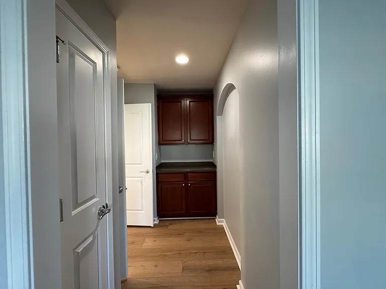 104 Lyric Ct — Photo 5