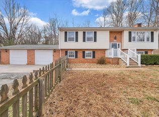 609 Lakeshore Terrace Rd, Hardy, VA 24101