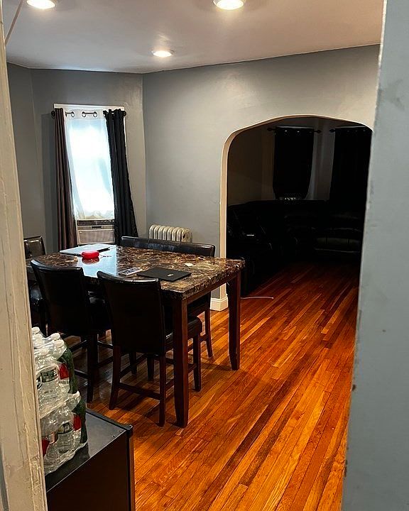 240 Geneva Ave Dorchester MA Zillow