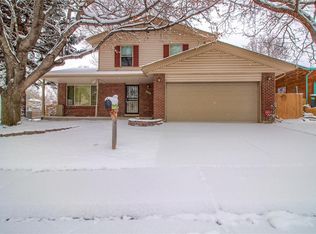 6683 Zinnia St, Arvada, CO 80004