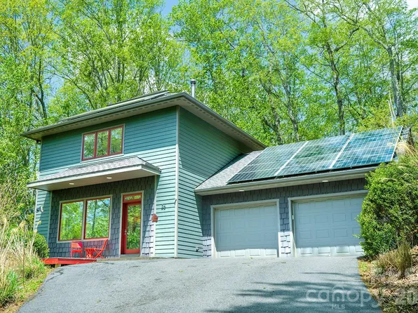 26 Robinson Creek Rd, Asheville, NC 28803