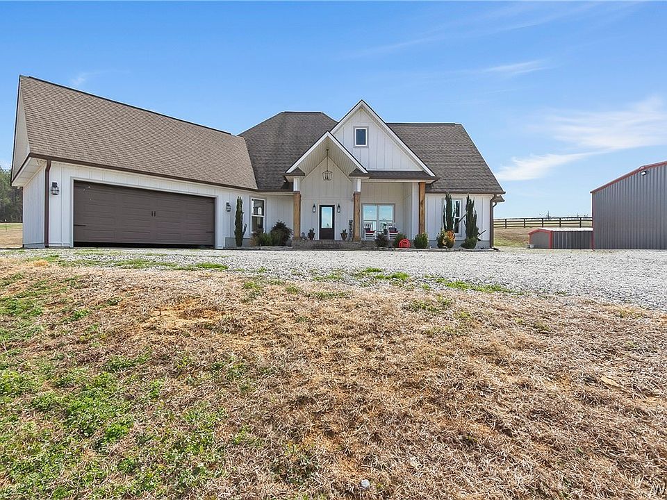1st image of 11490 Seven Oaks Farm Dr
