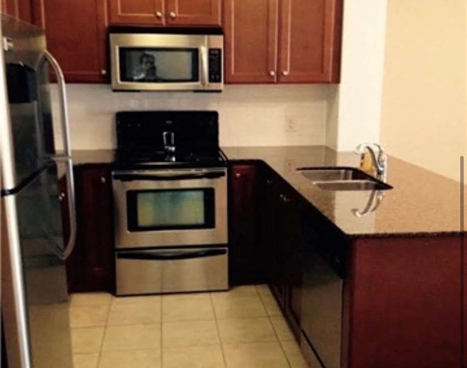 2nd image of 281 Woodbridge Ave #307