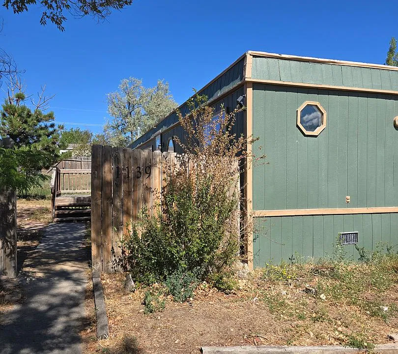 1139 Freden Blvd