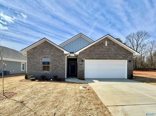14521 Mountain Stream Dr, Athens, AL 35613