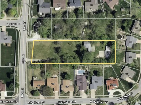 413 Ries Rd, Ballwin, MO 63021