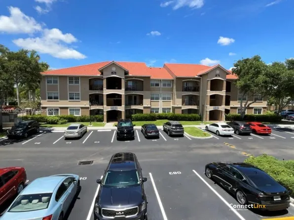11700 SW 1st St, Pembroke Pines, FL 33025