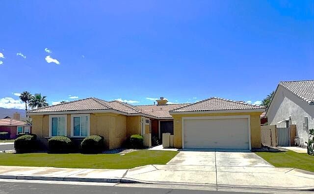 1st image of 47497 Lagoon Ct