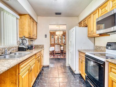 3851 SW 10th Court, Fort Lauderdale, FL, 33312