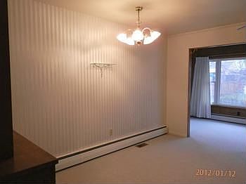 Plenty of room in the dining area