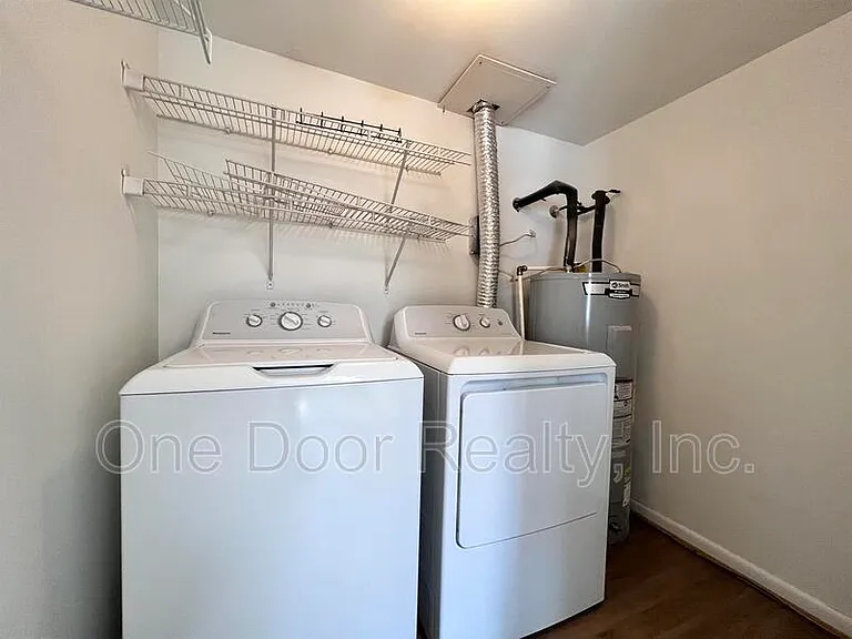 1103 London Company Way — Photo 12