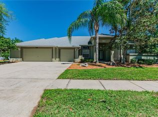 5138 Halstead Ln, Zephyrhills, FL 33541