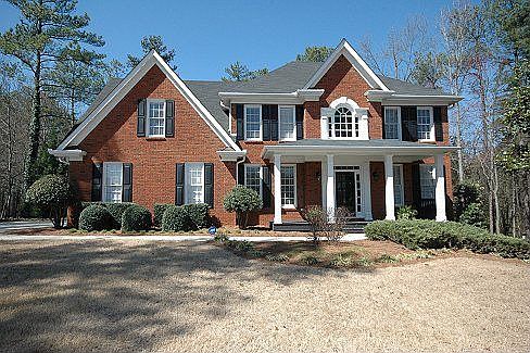 Beautiful Windward home on cul de sac lot.