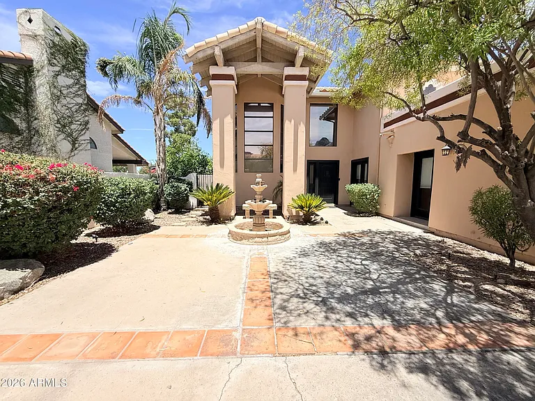 1406 E Tierra Buena Ln — Photo 4