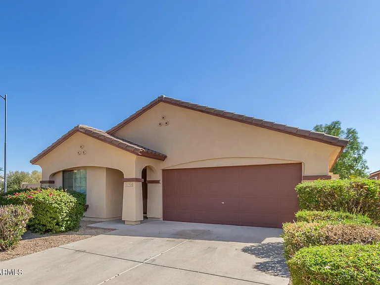 17715 W Redfield Rd — Photo 31