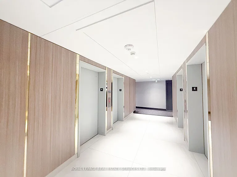 543 Richmond St W #425 — Photo 10