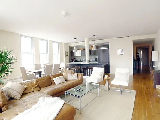 Rented by Sotheby's International Realty | media 8