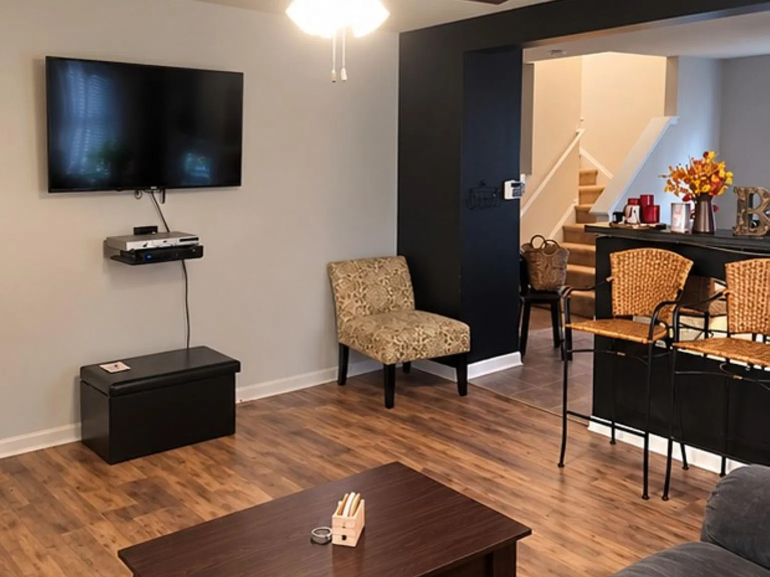 2 bed, 2.5 bath, $1,850 — Photo 3