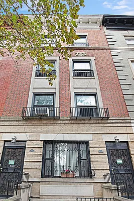 Sold by Compass | media 6