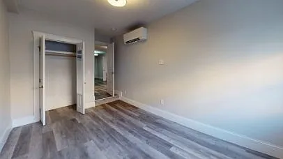 Building Photo - 108 Meridian St #4