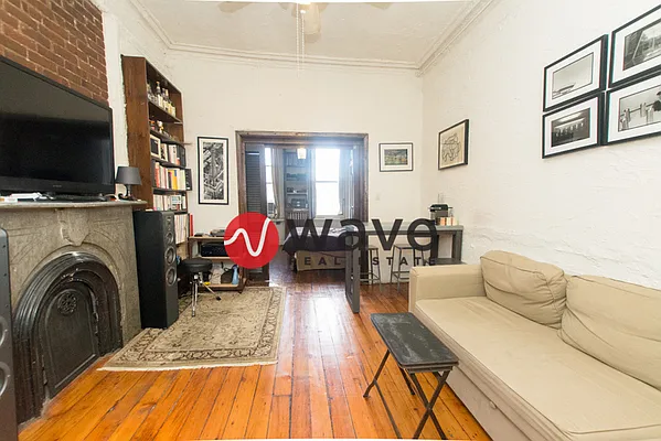 Rented by Wave Real Estate Group | media 24