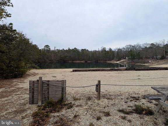 4th image of 561 Corson Tavern Rd #L9