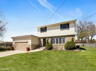 6329 College Ave, Windsor Heights, IA 50324