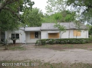 2565 Peach Dr, Jacksonville, FL 32246