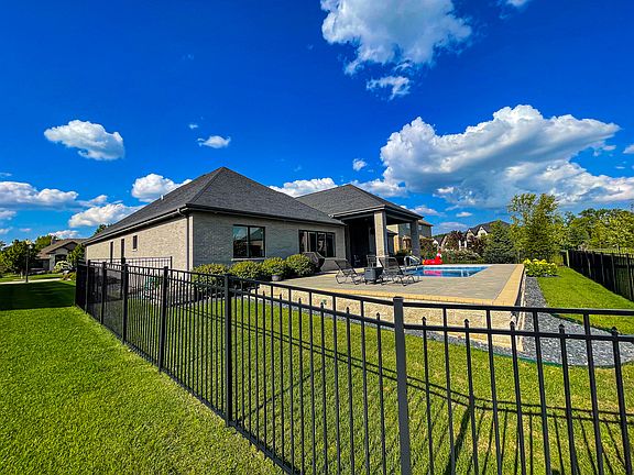 5th image of 11901 Ginger Creek Ln
